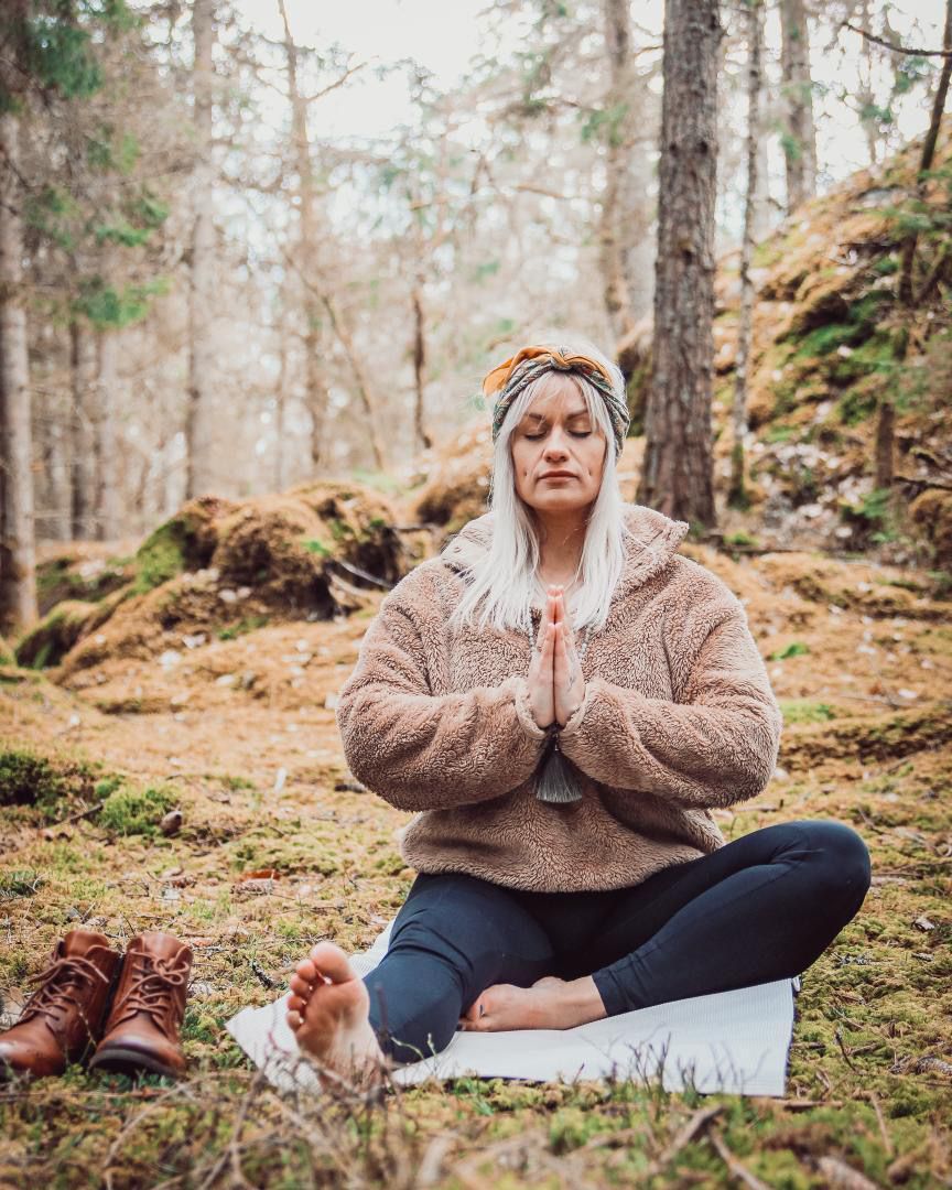 skogsbad-dropsofsoul-meditation